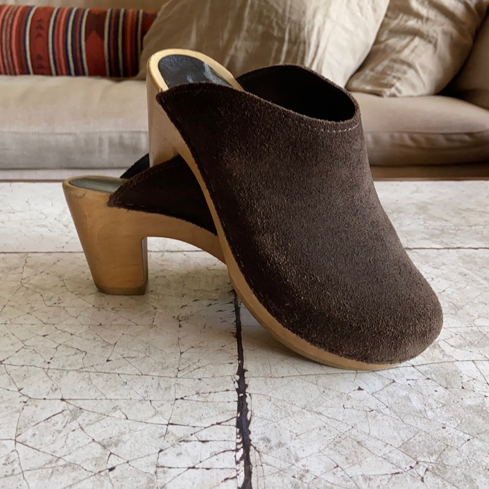 Sven size 38 clogs